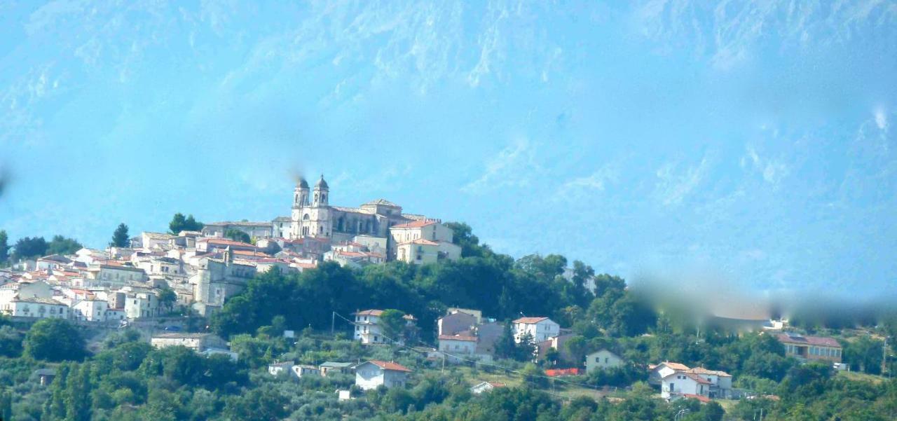 Depandance Elvira Basilico Lejlighed San Valentino in Abruzzo Citeriore Eksteriør billede