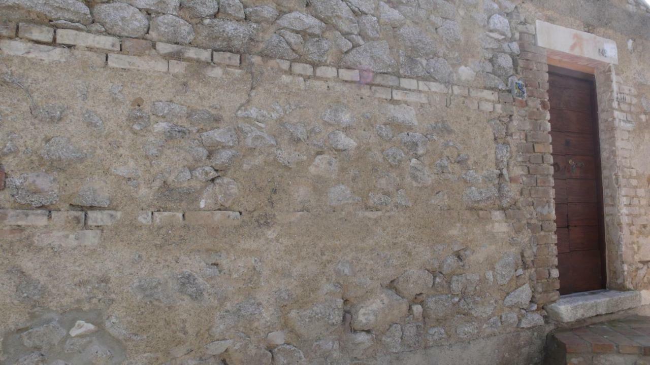 Depandance Elvira Basilico Lejlighed San Valentino in Abruzzo Citeriore Eksteriør billede